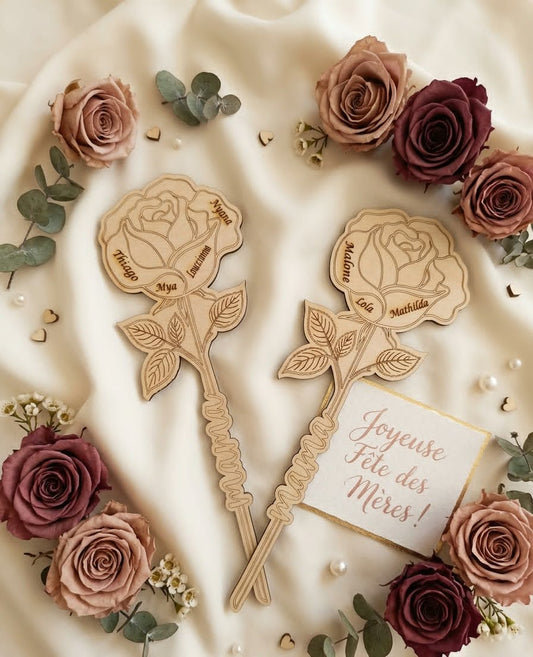 Rose en bois personnalisée — Prénom gravé avec amour